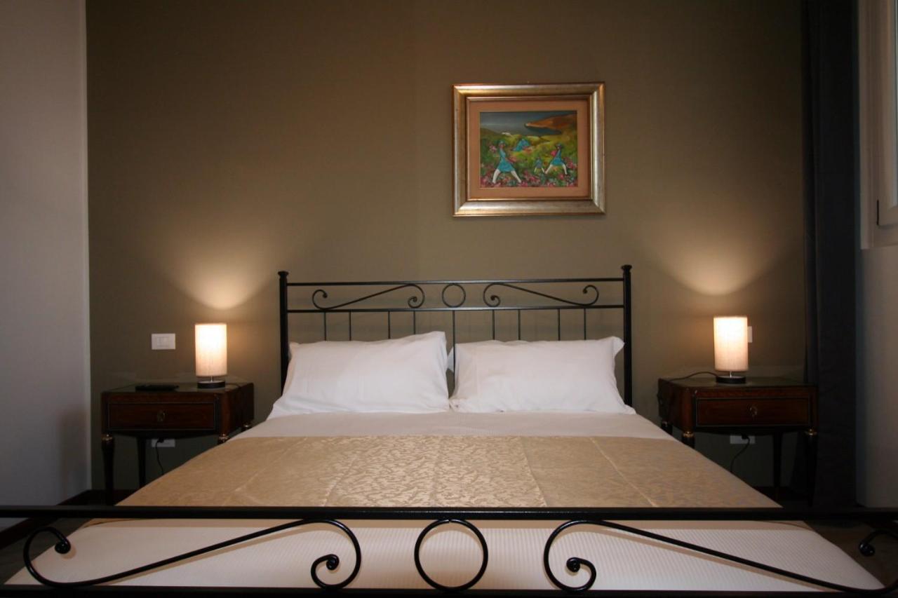 Sansirofiera Rooms Милан Экстерьер фото